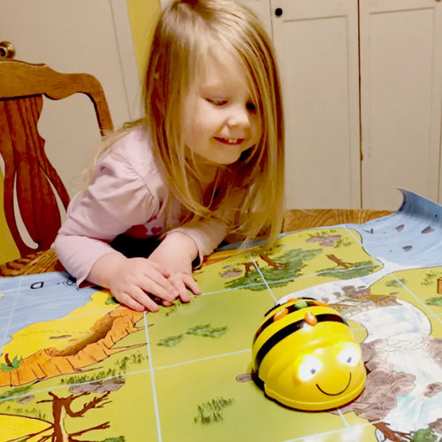 TTS Bee Bot &amp; Blue Bot Treasure Island Mat